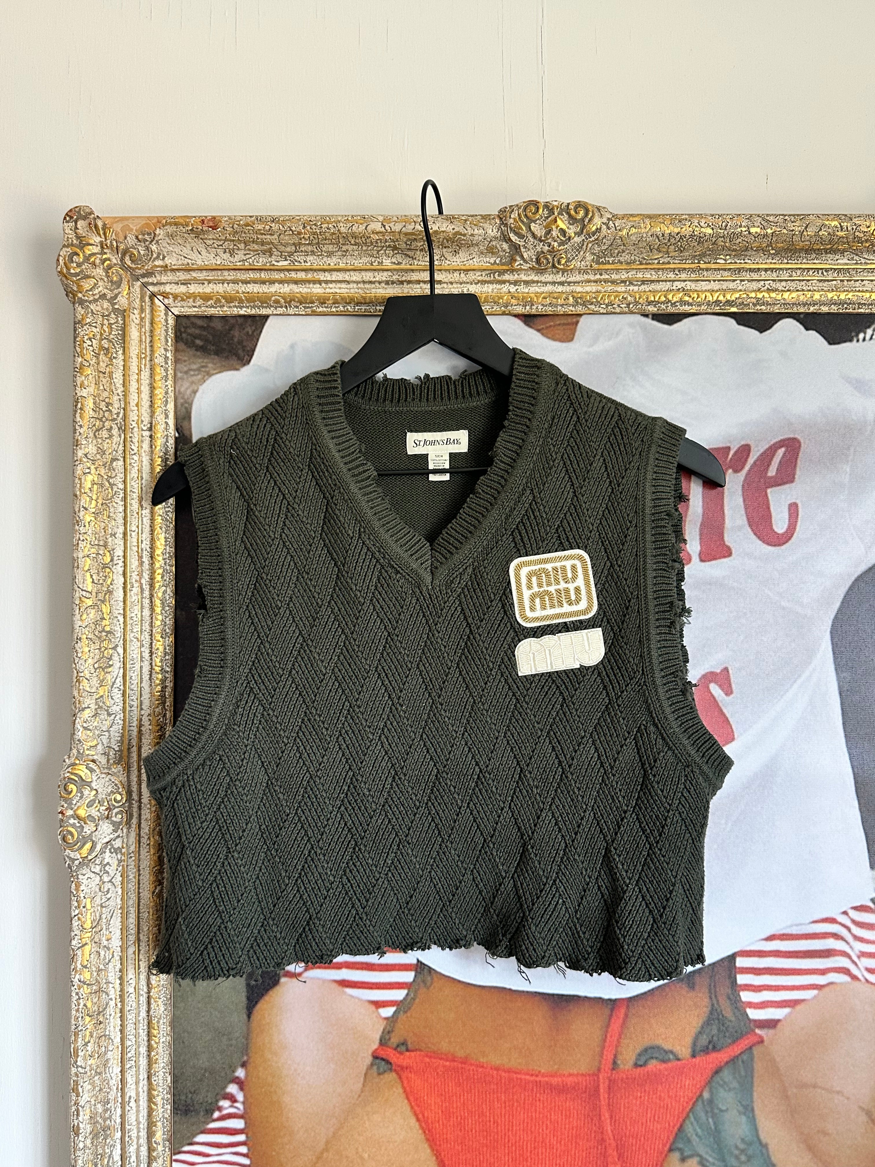 Small Sweater Vest
