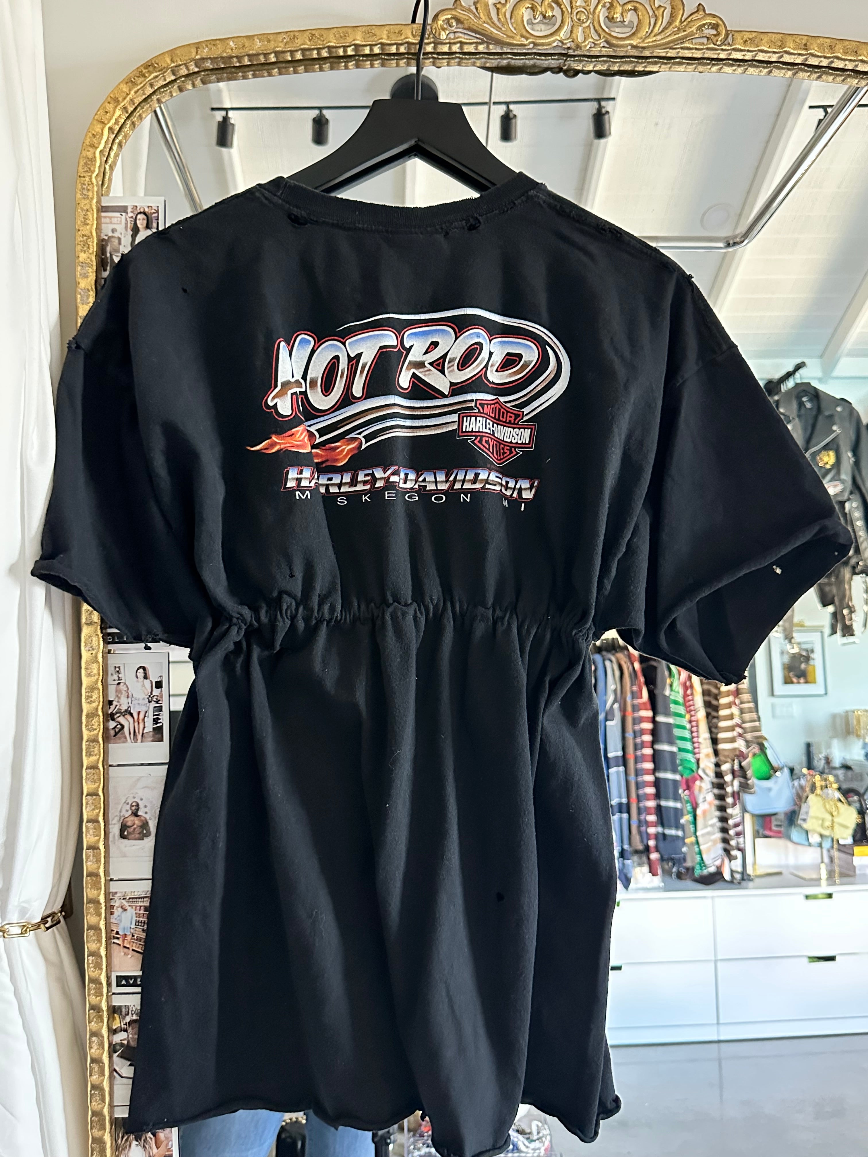 XL tie front split