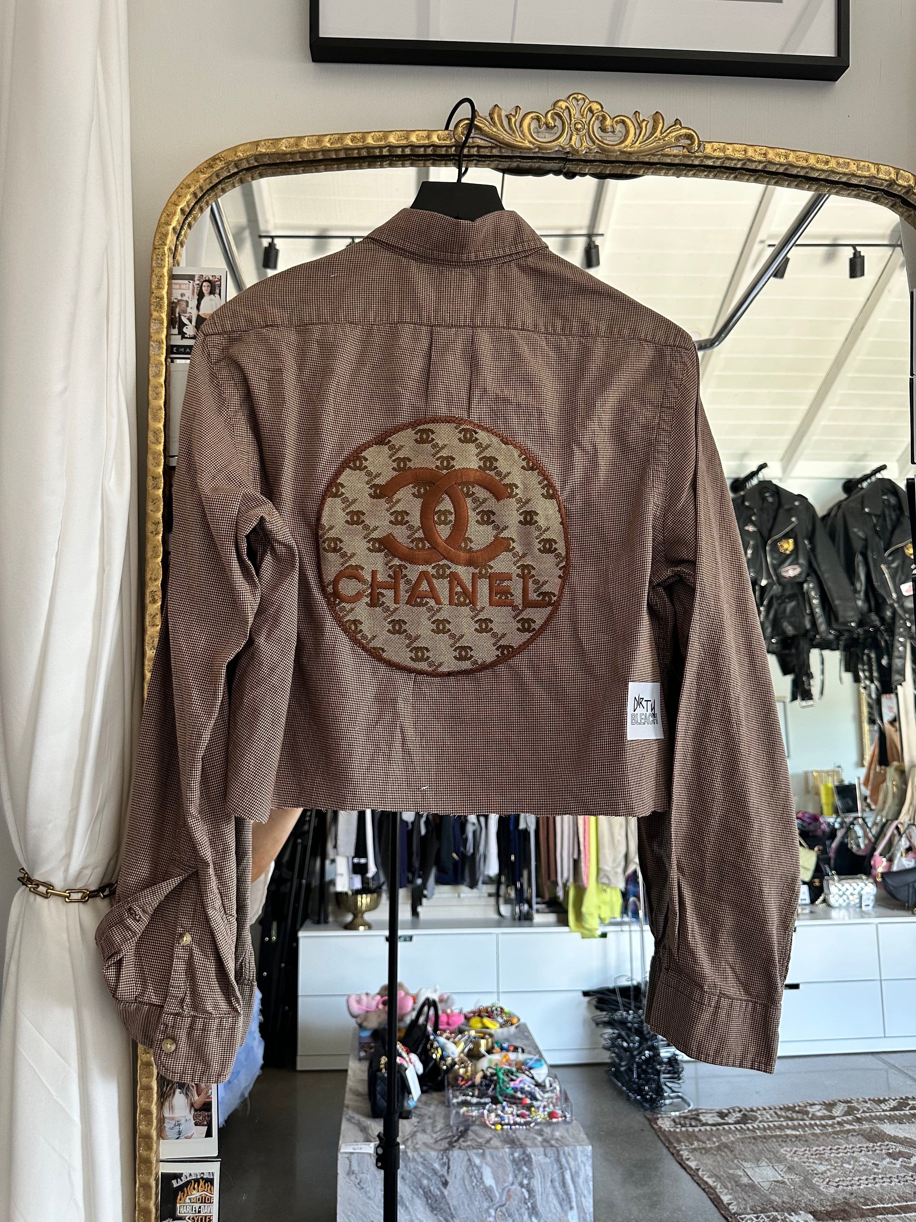 Medium Long sleeve button up