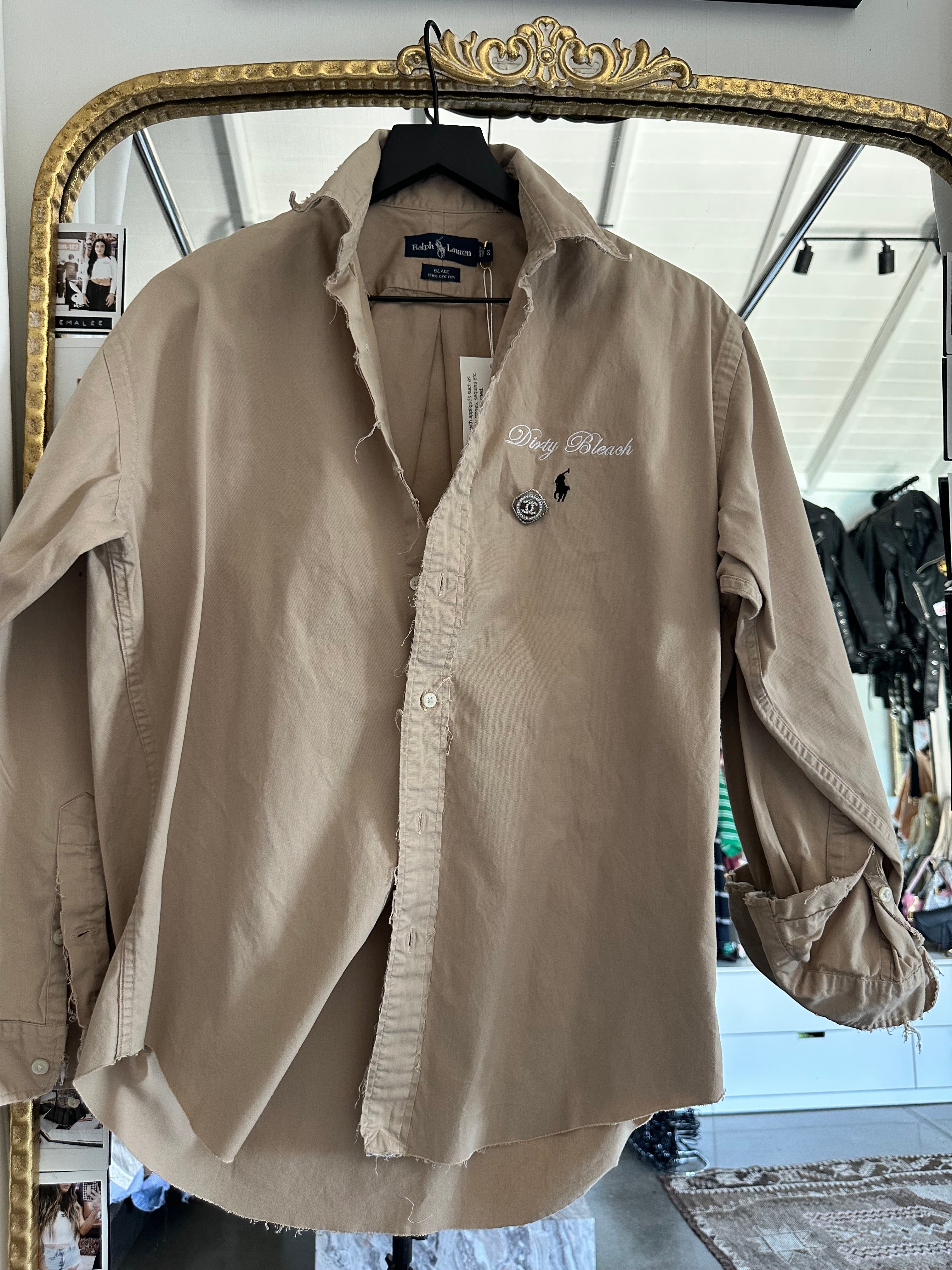 Small Long sleeve button up