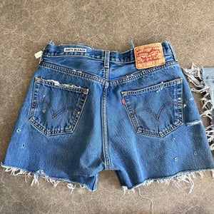 Levis Cutoffs 15.5” flat lay