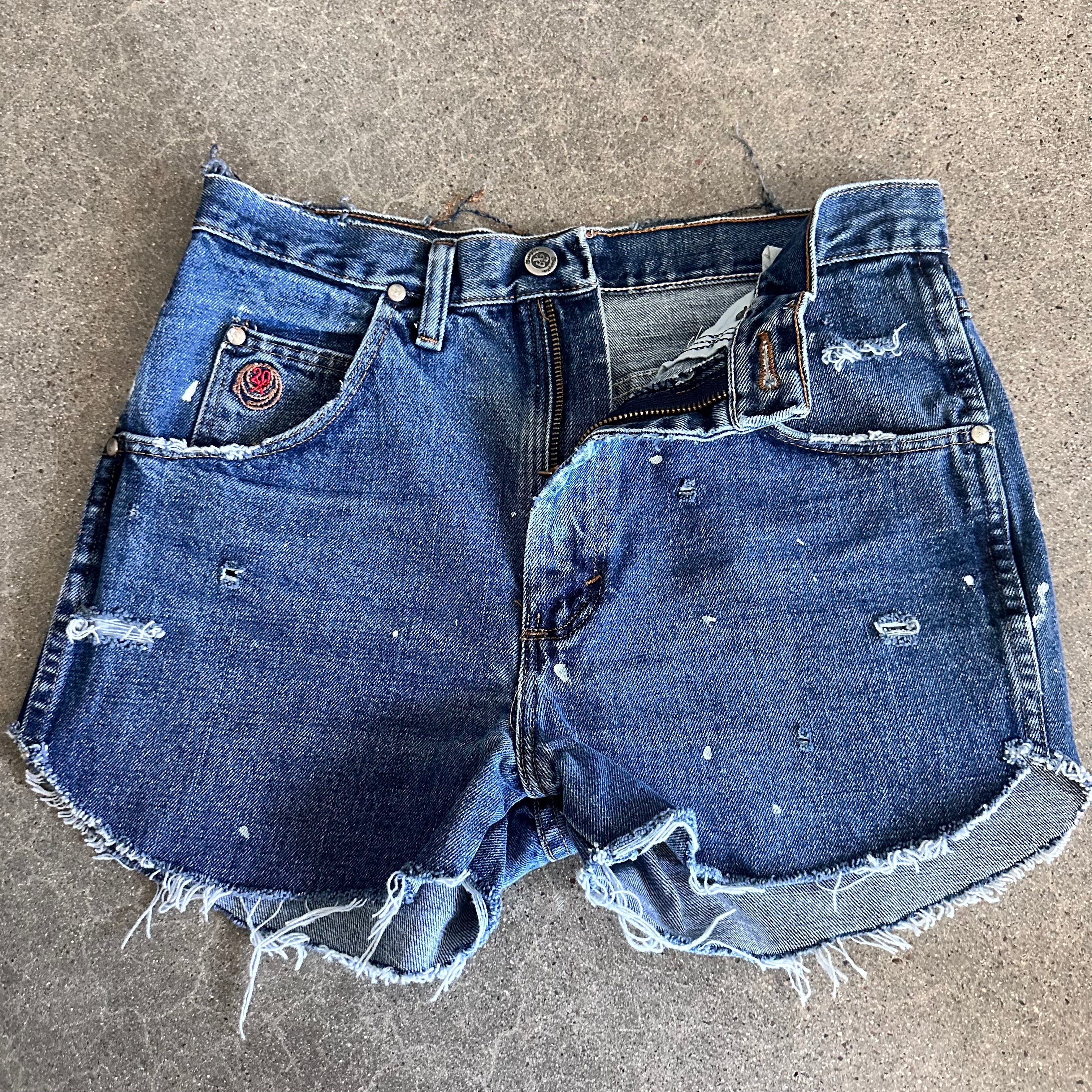 Wrangler Cutoffs 14” flat lay