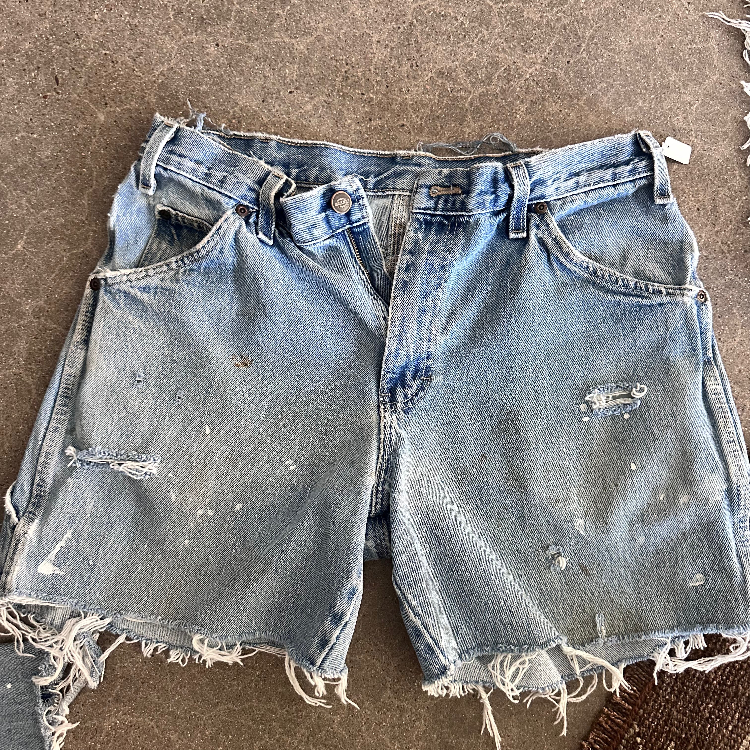 Dickies Cutoffs 15” flat lay