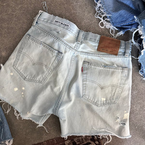 Levi’s Cutoffs 15” flat lay