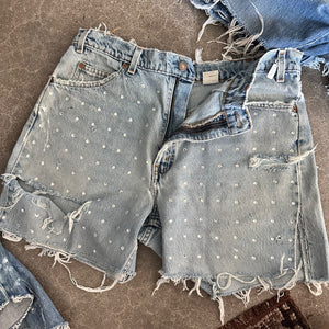 Levi’s Cutoffs 17” flat lay