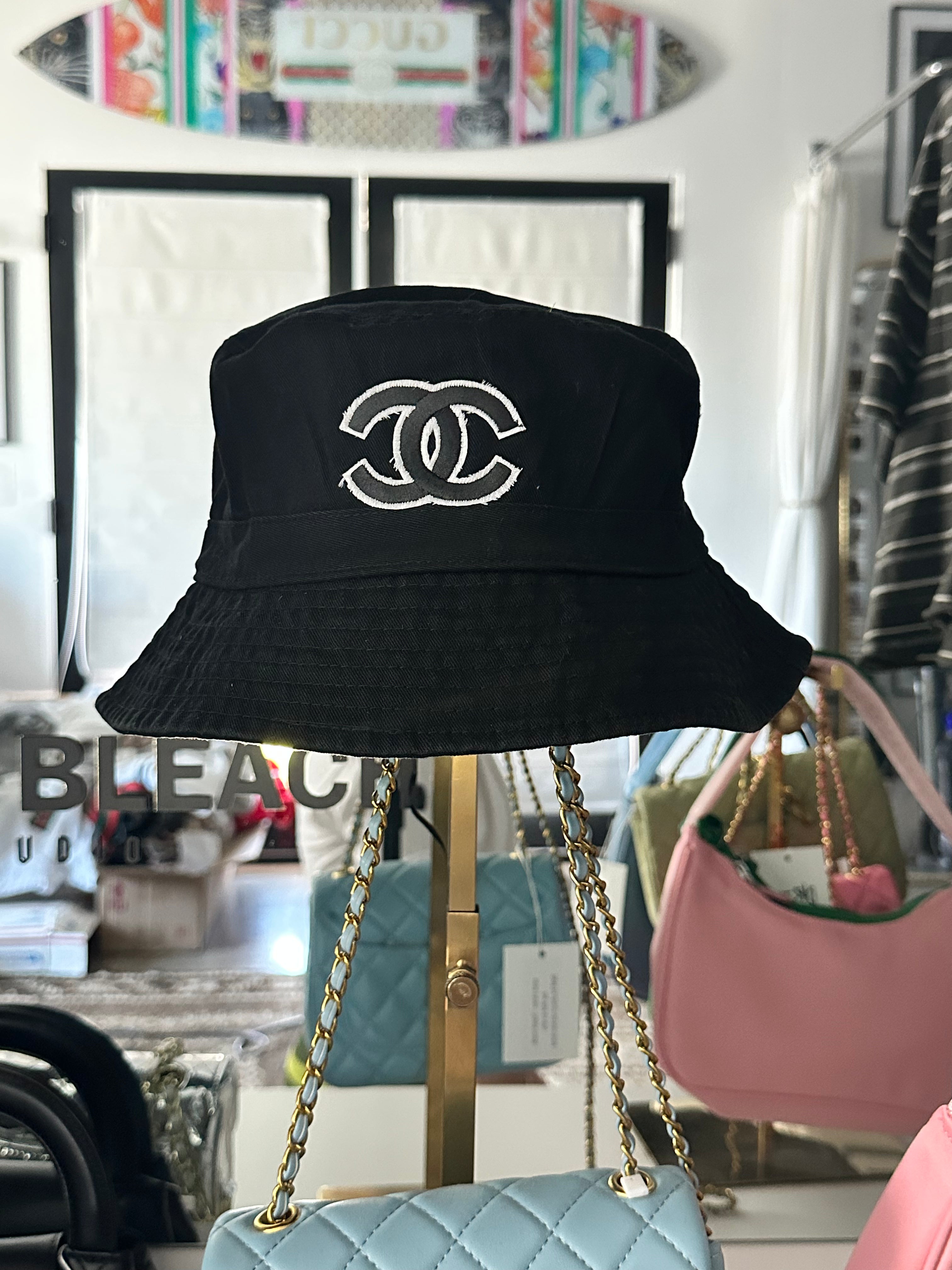 Bucket Hat